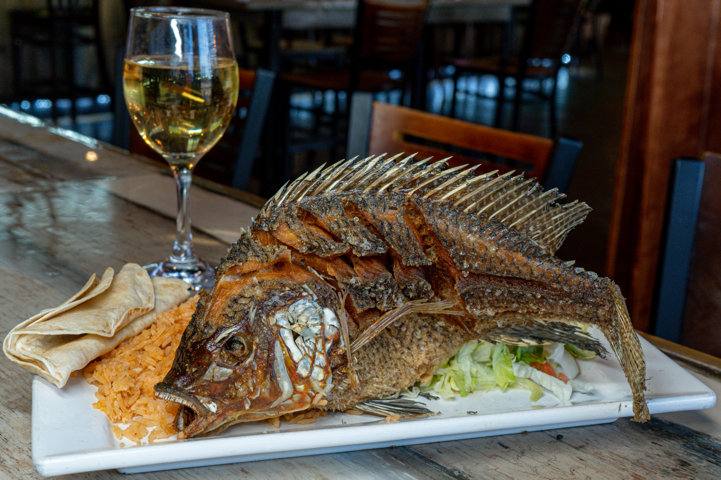 Casa Pirul 15-1-2025 MOJARRA FRITA (2)